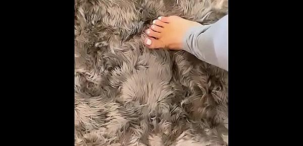  Kylie Jenner Feet Videos Compilation (Amazing Sexy Feet)